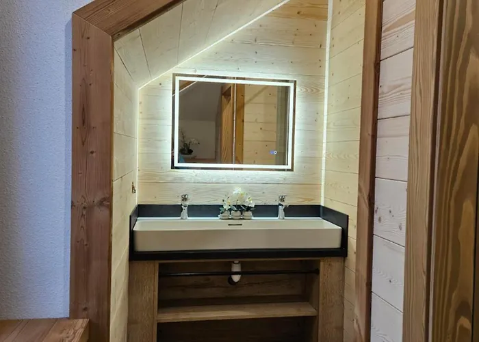 Bleuet, Petit Loft 2 à 6 Personnes, Avec Salle De Jeux Et Dans La Résidence * Ventron